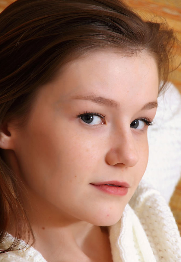 Нина, 19 лет, 6 размер груди